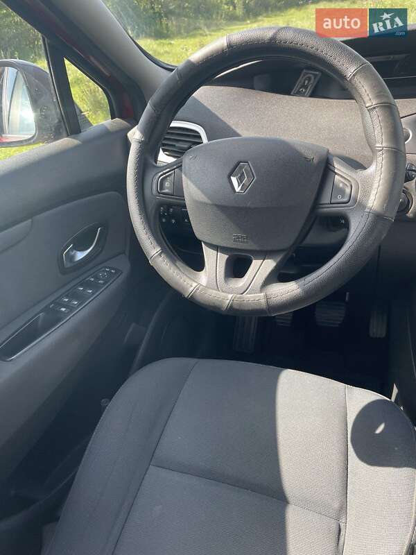 Минивэн Renault Megane Scenic 2010 в Збараже