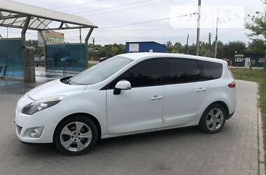 Минивэн Renault Megane Scenic 2010 в Шепетовке