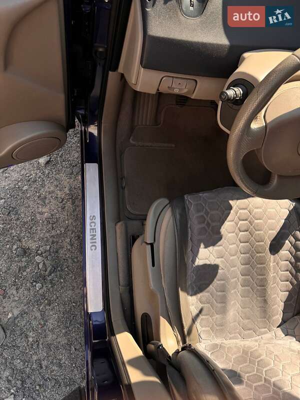 Мінівен Renault Megane Scenic 2005 в Хмельницькому фото 28 Мінівен Renault Megane Scenic 2005 в Хмельницькому