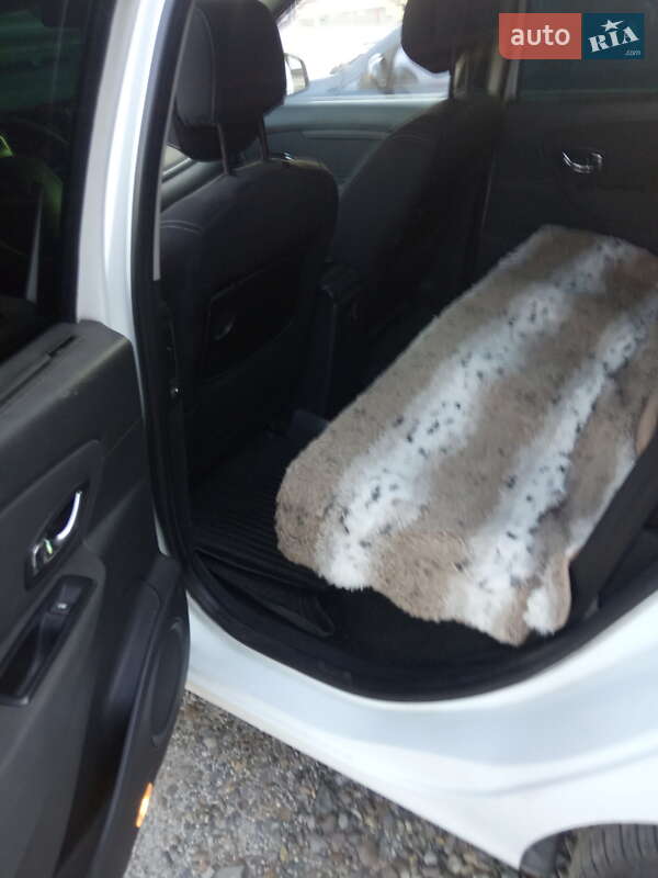 Минивэн Renault Megane Scenic 2011 в Черновцах