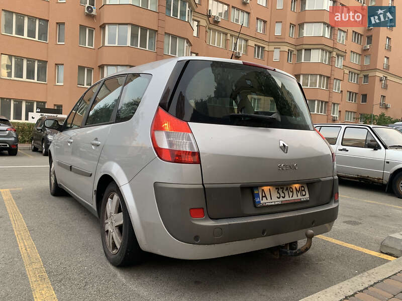 Минивэн Renault Megane Scenic 2005 в Киеве