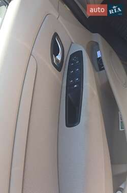 Мінівен Renault Megane Scenic 2011 в 