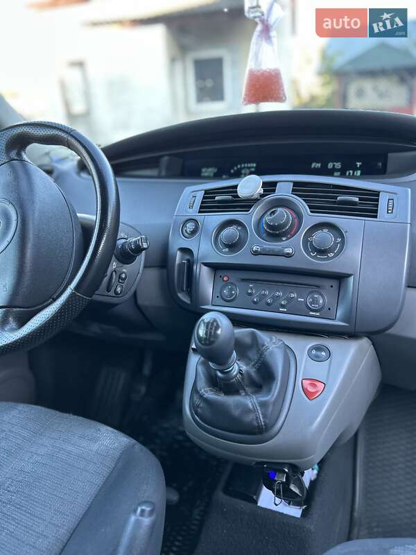 Мінівен Renault Megane Scenic 2007 в Самборі фото 10 Мінівен Renault Megane Scenic 2007 в Самборі