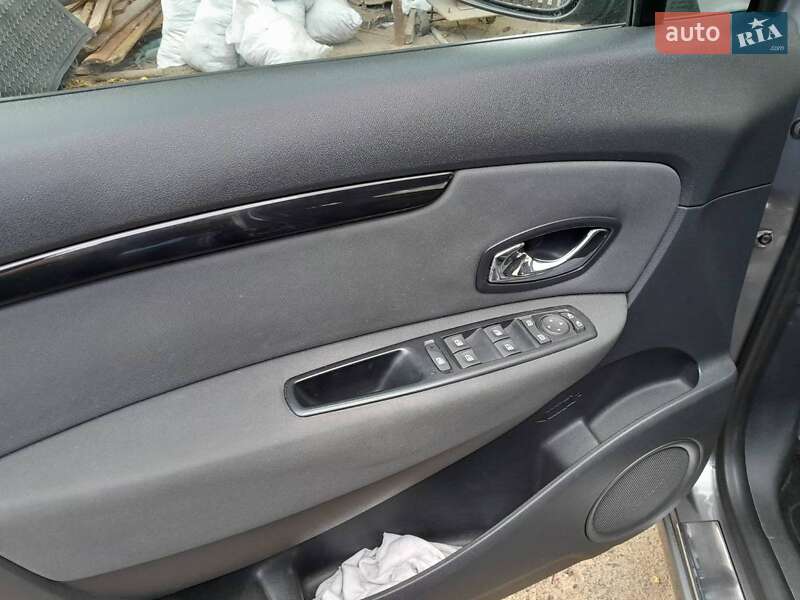 Мінівен Renault Megane Scenic 2014 в Олевську