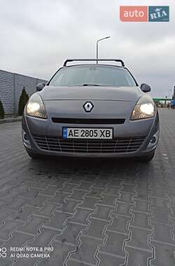 Мінівен Renault Megane Scenic 2011 в Дніпрі