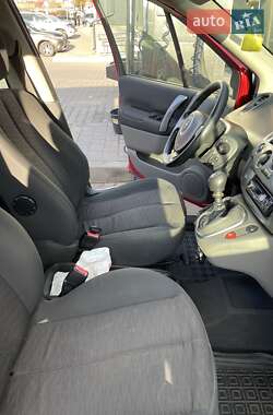 Минивэн Renault Megane Scenic 2007 в 