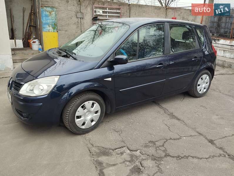 Мінівен Renault Megane Scenic 2007 в Чернігові фото 2 Мінівен Renault Megane Scenic 2007 в Чернігові