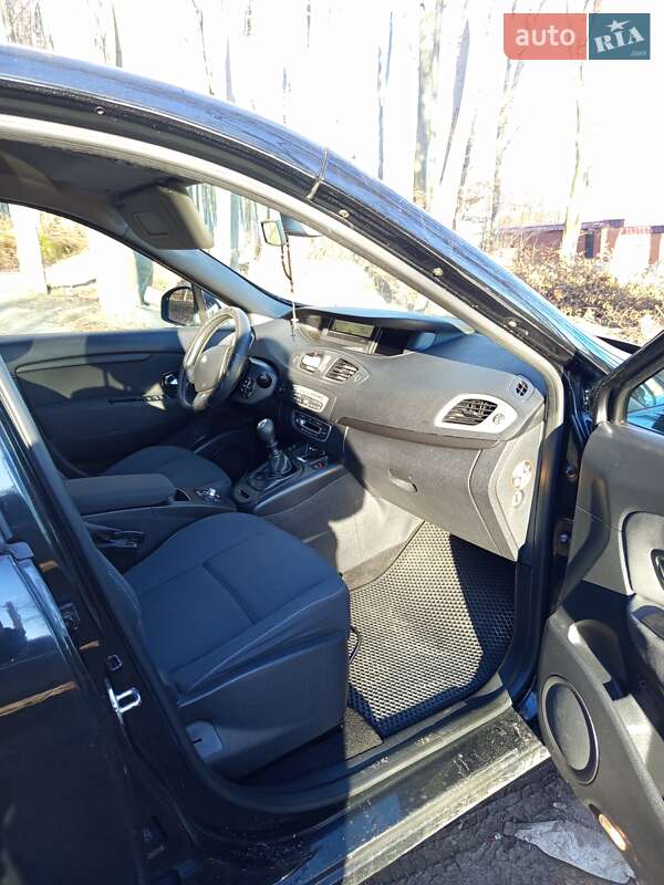 Минивэн Renault Megane Scenic 2010 в Львове