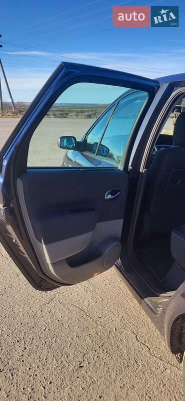 Минивэн Renault Megane Scenic 2006 в Виннице