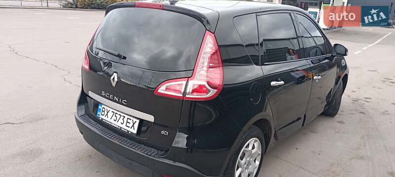 Минивэн Renault Megane Scenic 2011 в Житомире