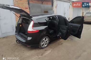 Минивэн Renault Megane Scenic 2010 в Сумах