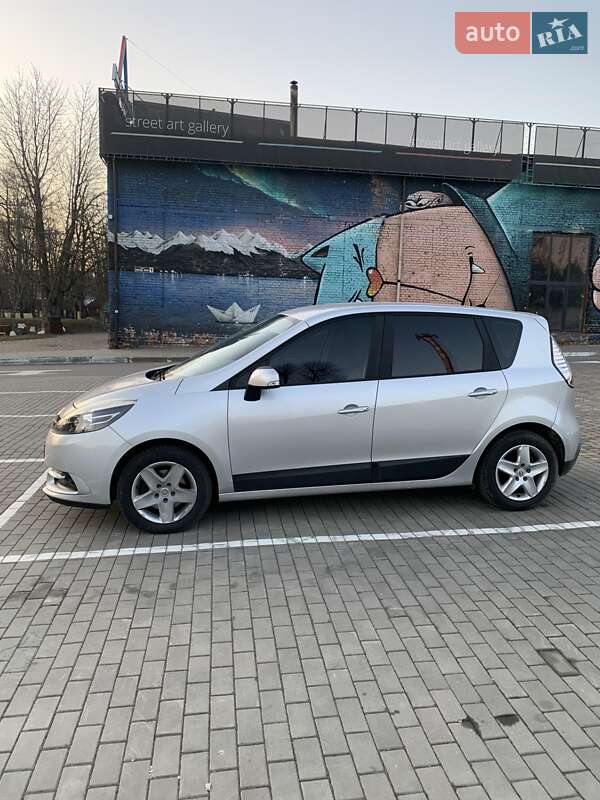 Мінівен Renault Megane Scenic 2013 в Луцьку