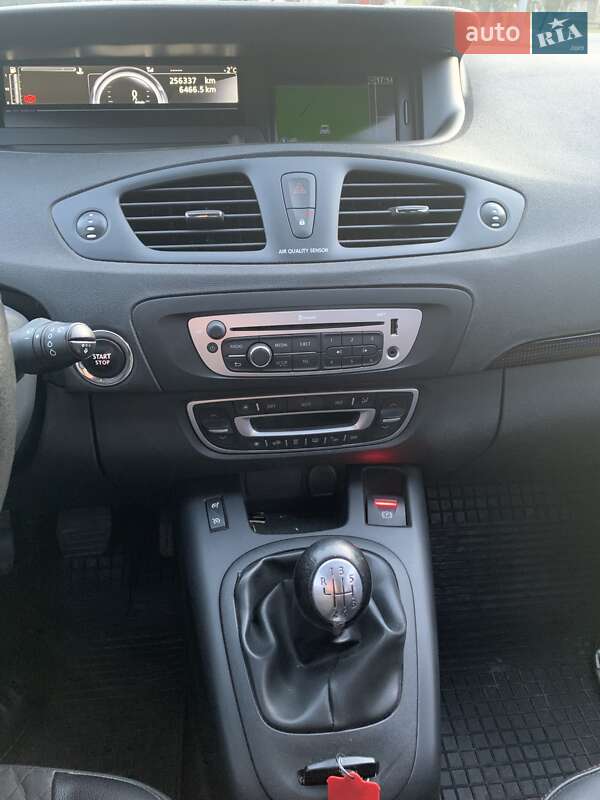 Мінівен Renault Megane Scenic 2013 в Луцьку