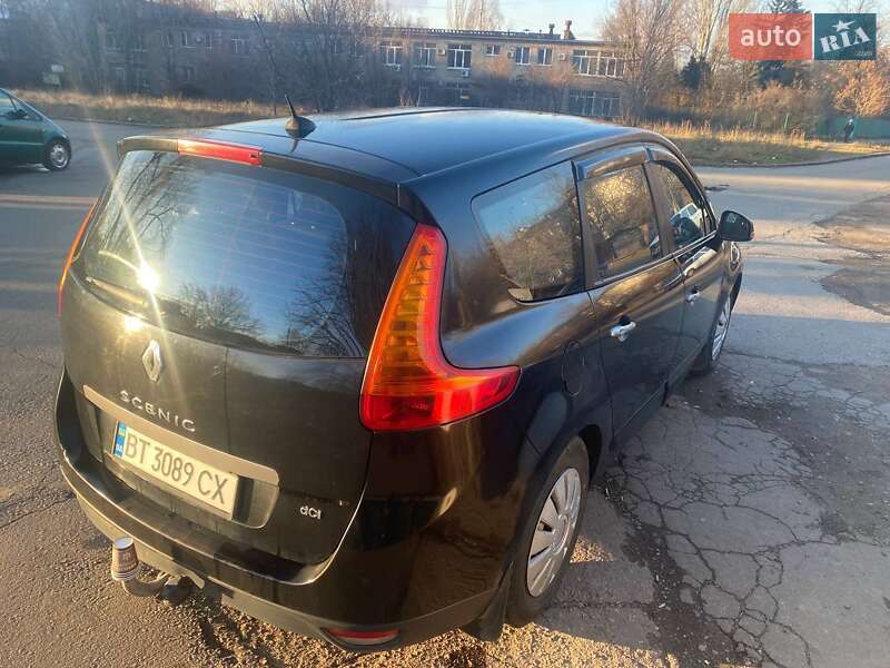 Минивэн Renault Megane Scenic 2011 в Великой Александровке