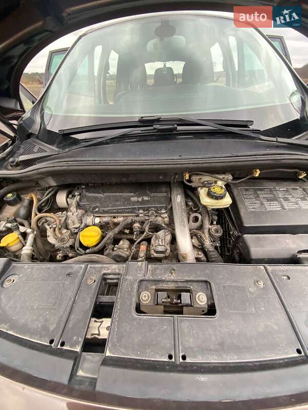 Мінівен Renault Megane Scenic 2010 в Буську