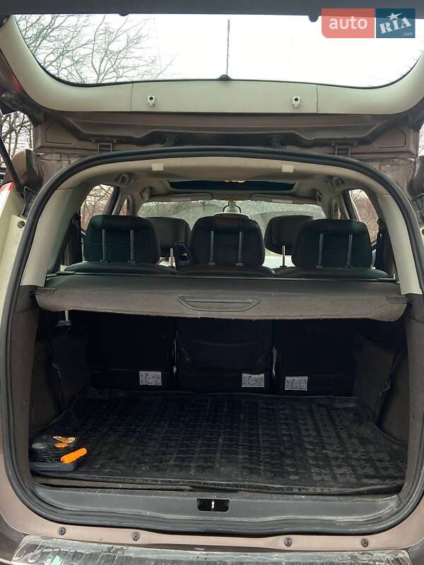 Мінівен Renault Megane Scenic 2010 в Буську