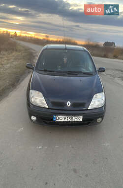 Минивэн Renault Megane Scenic 1999 в Городке