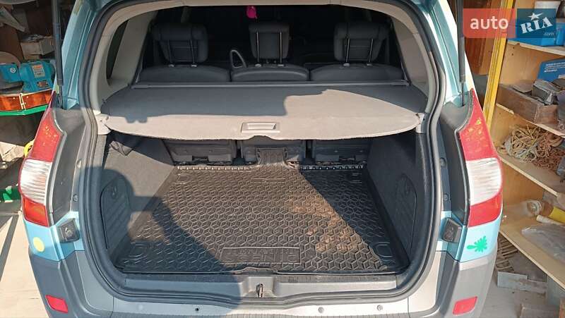 Минивэн Renault Megane Scenic 2006 в Фастове