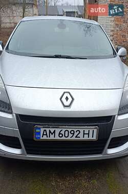 Минивэн Renault Megane Scenic 2011 в Житомире