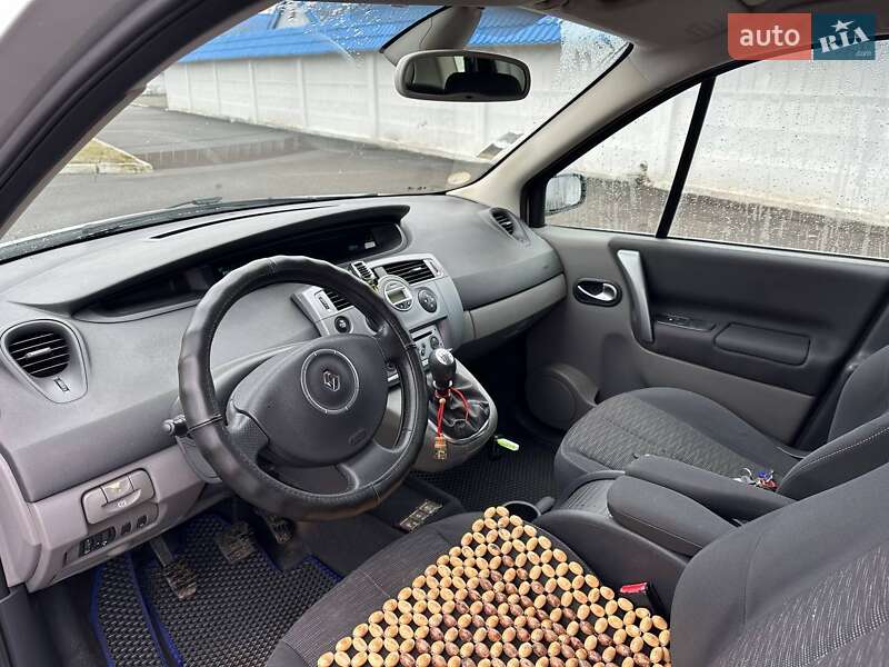 Мінівен Renault Megane Scenic 2007 в Радивиліві