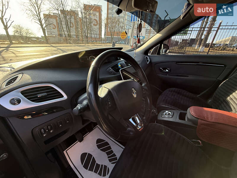 Минивэн Renault Megane Scenic 2013 в Ивано-Франковске фото 12 Минивэн Renault Megane Scenic 2013 в Ивано-Франковске