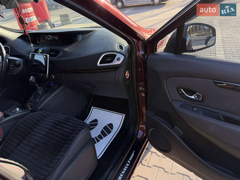 Минивэн Renault Megane Scenic 2013 в Ивано-Франковске фото 49 Минивэн Renault Megane Scenic 2013 в Ивано-Франковске