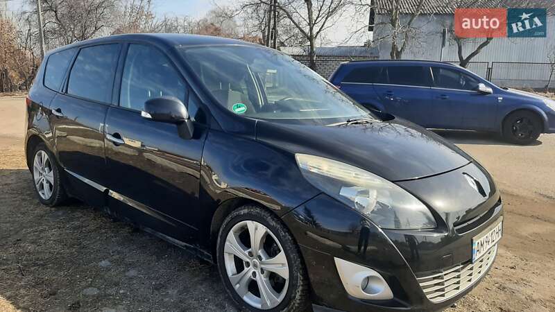Минивэн Renault Megane Scenic 2009 в Бердичеве