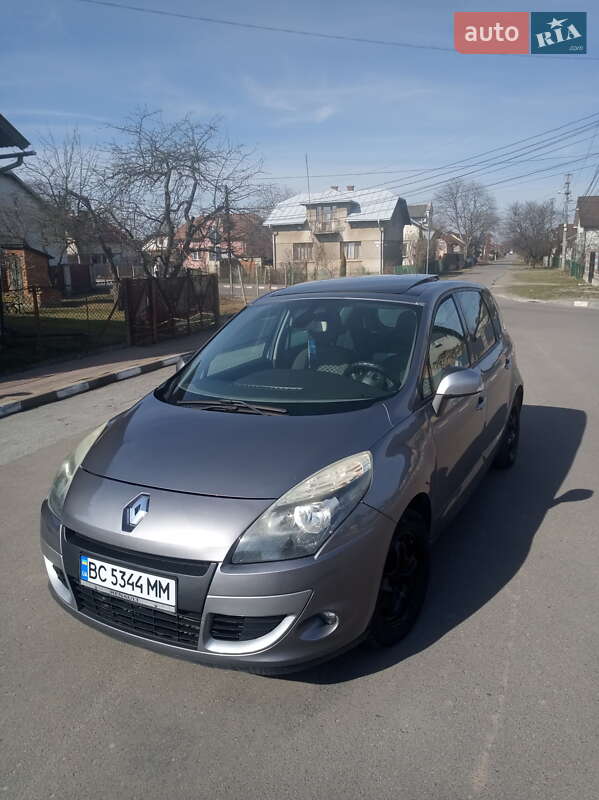 Минивэн Renault Megane Scenic 2011 в Львове