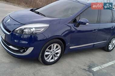 Минивэн Renault Megane Scenic 2013 в Синельниково