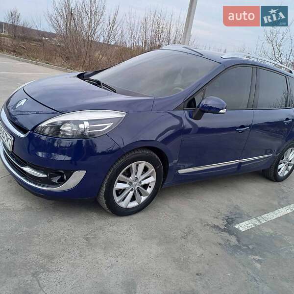Renault Megane Scenic 2013