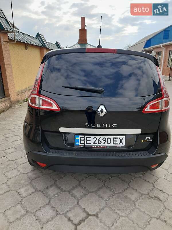 Минивэн Renault Megane Scenic 2011 в Новой Одессе