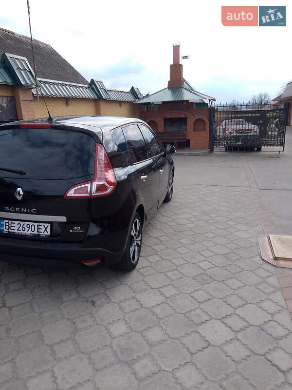 Минивэн Renault Megane Scenic 2011 в Новой Одессе