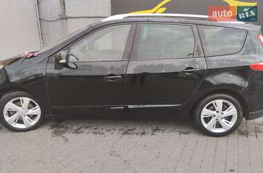 Мінівен Renault Megane Scenic 2014 в 