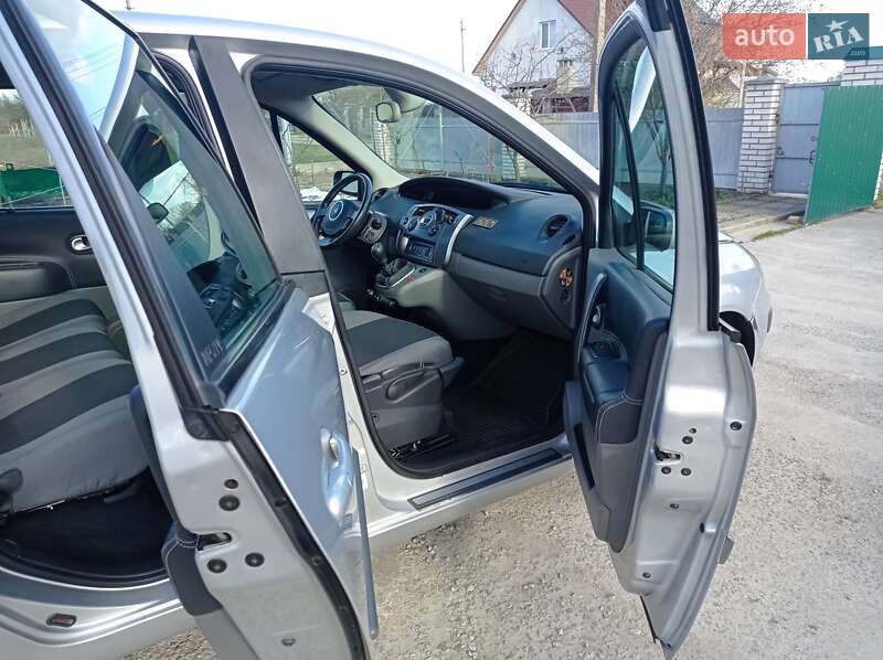 Мінівен Renault Megane Scenic 2008 в Острозі