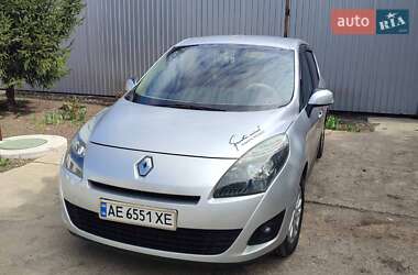 Мінівен Renault Megane Scenic 2009 в 