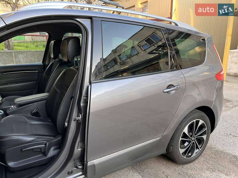 Минивэн Renault Megane Scenic 2014 в Южноукраинске