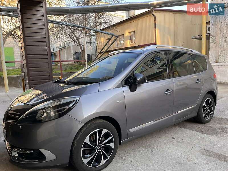 Минивэн Renault Megane Scenic 2014 в Южноукраинске