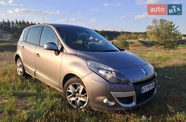 Минивэн Renault Megane Scenic 2011 в Изюме
