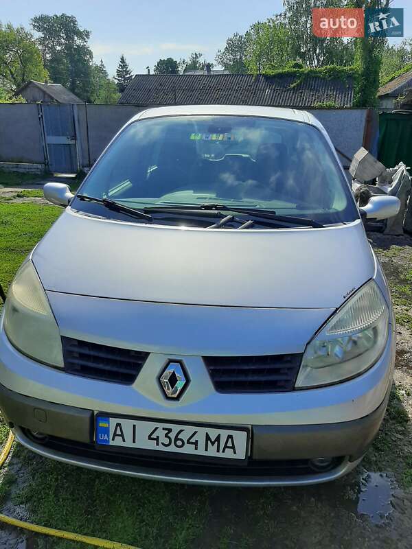 Минивэн Renault Megane Scenic 2005 в Броварах