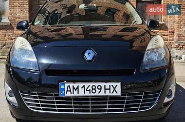 Минивэн Renault Megane Scenic 2011 в Житомире