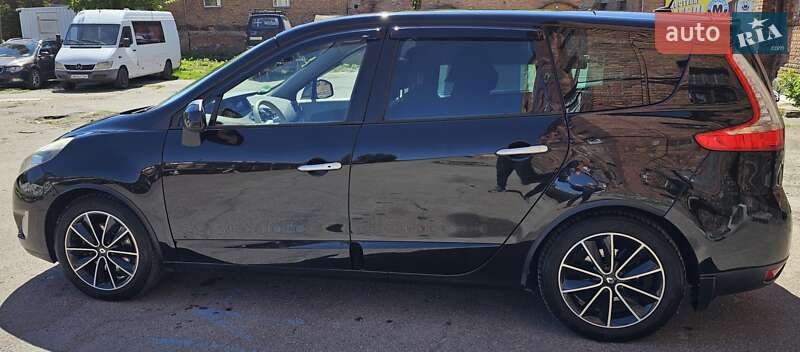 Минивэн Renault Megane Scenic 2011 в Житомире