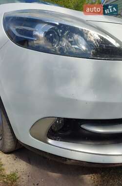 Минивэн Renault Megane Scenic 2012 в 