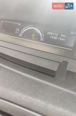 Минивэн Renault Megane Scenic 2012 в 