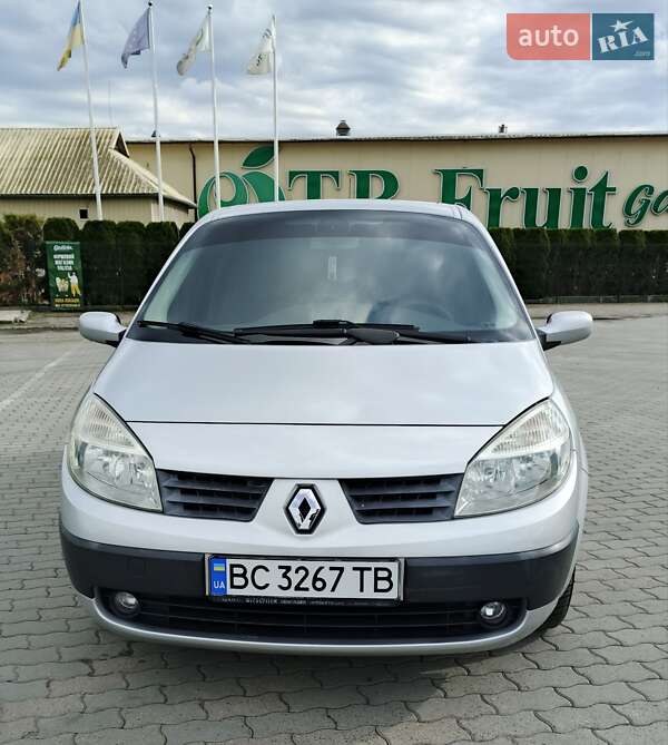 Мінівен Renault Megane Scenic 2005 в Городку