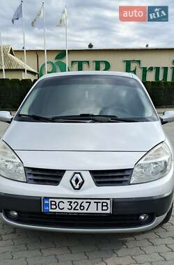 Минивэн Renault Megane Scenic 2005 в 