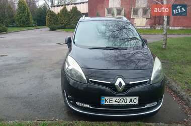 Мінівен Renault Megane Scenic 2013 в 
