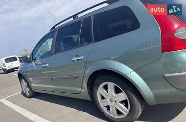 Универсал Renault Megane Scenic 2004 в 