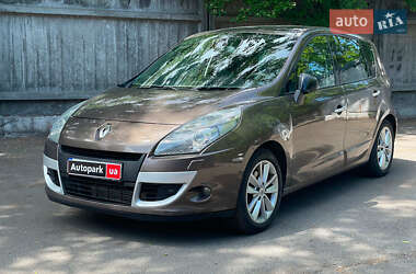 Минивэн Renault Megane Scenic 2011 в Киеве