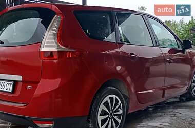 Мінівен Renault Megane Scenic 2010 в Вижниці