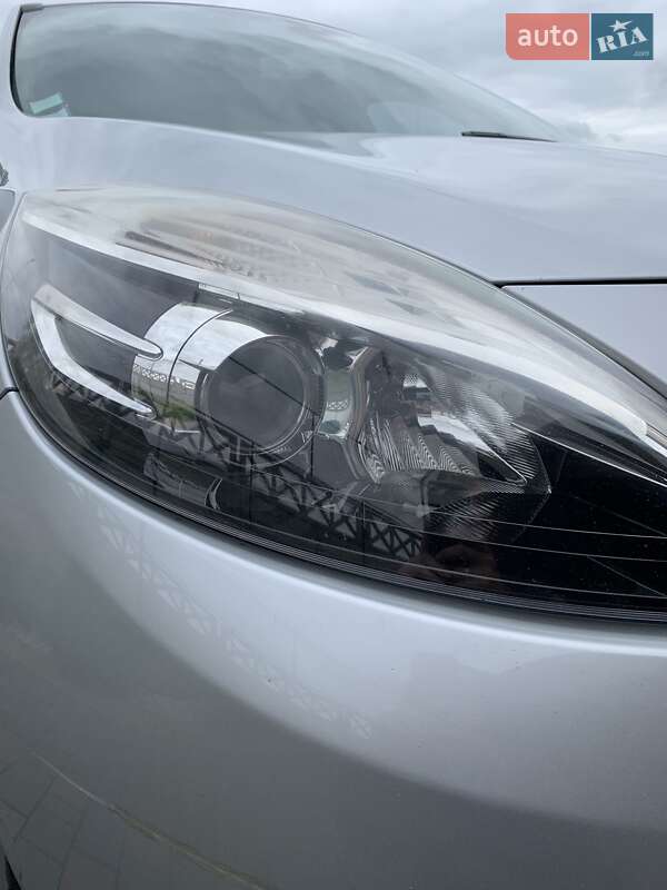 Мінівен Renault Megane Scenic 2013 в Луцьку